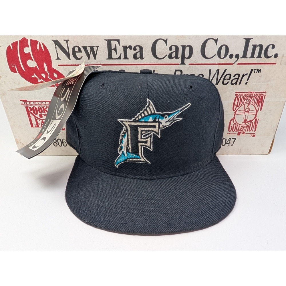 VINTAGE Florida Marlins Hat Cap Fitted 7 1/8 MLB New Era Diamond Collection 90s
